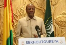 Décrets: Alpha Condé nomme un ministre et un haut cadre à la présidence
