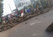 Conakry : Les jeunes de la carrière dans la rue pour réclamer l’eau et l’électricité