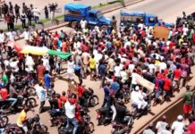 Guinée: les forces sociales dans la rue pour dénoncer l’augmentation du prix du carburant