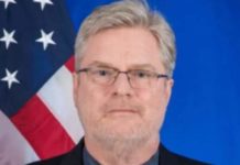 Guinée/Élections: l’ambassadeur des USA encourage le peuple à s’exprimer à travers le vote