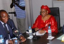 Rencontre à trois à la Primature : Kassory et Mama Kany sous le regard témoin de Tibou Kamara