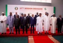 Mali: la CEDEAO donne une semaine à la junte pour nommer un Président et un Premier ministre civils