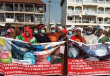 Conakry : des femmes de l’opposition dans la rue pour dénoncer les exactions commises dans la commune de Ratoma