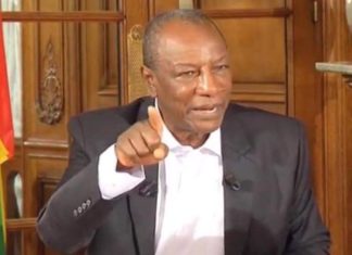 Guinée : Alpha Condé « préfère être tué » que de signer sa démission