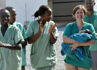 N’Zérékoré : la Guinée et l’OMS déclarent la fin de la deuxième épidémie d’Ebola