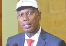 Guinée : un journaliste et son média suspendu par la HAC