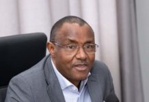 MOHAMED BÉAVOGUI AU PERSONNEL DE LA PRIMATURE : ‘’METTEZ VOUS DANS L’ESPRIT DU CNRD POUR PRÉPARER LA BASE D’UNE GUINÉE NOUVELLE ‘’