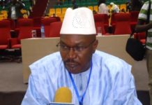 Dr Ousmane Kaba à propos de l’aéroport International Ahmed Sékou Touré : « Savez-vous que Sékou Touré a tué plus de malinkés que de peuhls »