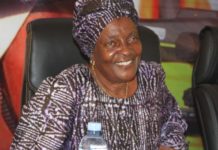 Service national des bourses extérieures : l’ex-ministre Hadja Aïcha Bah en tête du CA