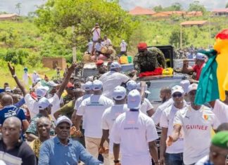 Mamadi Doumbouya à Kankan pour la fête de Tabaski: un hommage à ses racines (DCI-PRG)