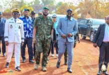 Raffinerie d’alumine : Le Président du Comité Stratégique de l’Accord-Cadre Sino-Guinéen Djiba DIAKITÉ préside le démarrage effectif des travaux de construction de la raffinerie d’alumine de SPIC dans la préfecture de Boffa
